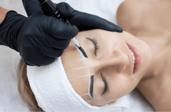 What Should You Look For In A Permanent Makeup Artist?